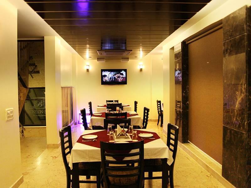 Hotel Bonlon Inn Nowe Delhi Zewnętrze zdjęcie