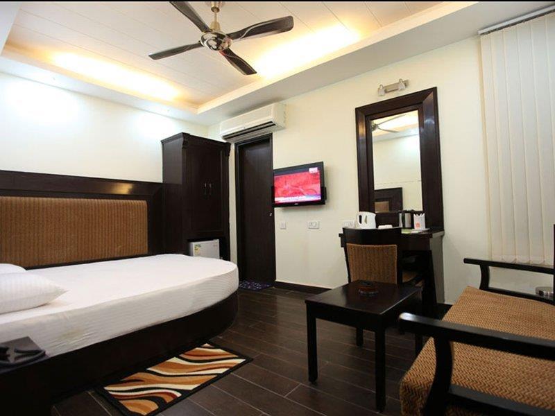 Hotel Bonlon Inn Nowe Delhi Zewnętrze zdjęcie