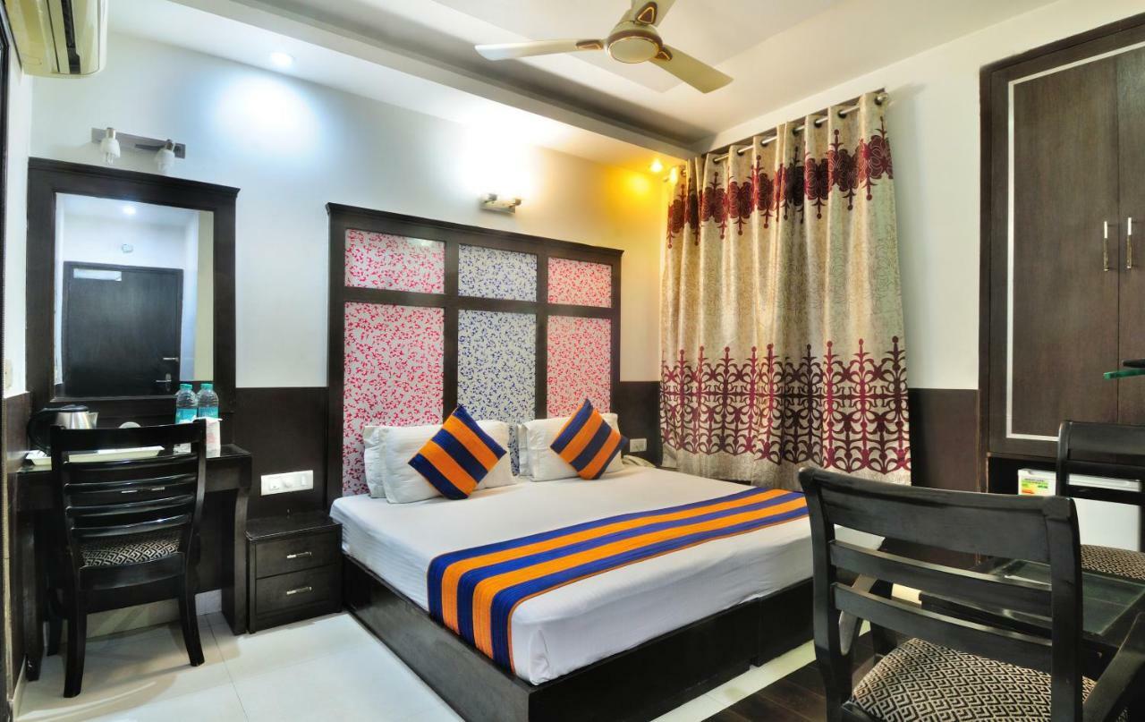 Hotel Bonlon Inn Nowe Delhi Zewnętrze zdjęcie